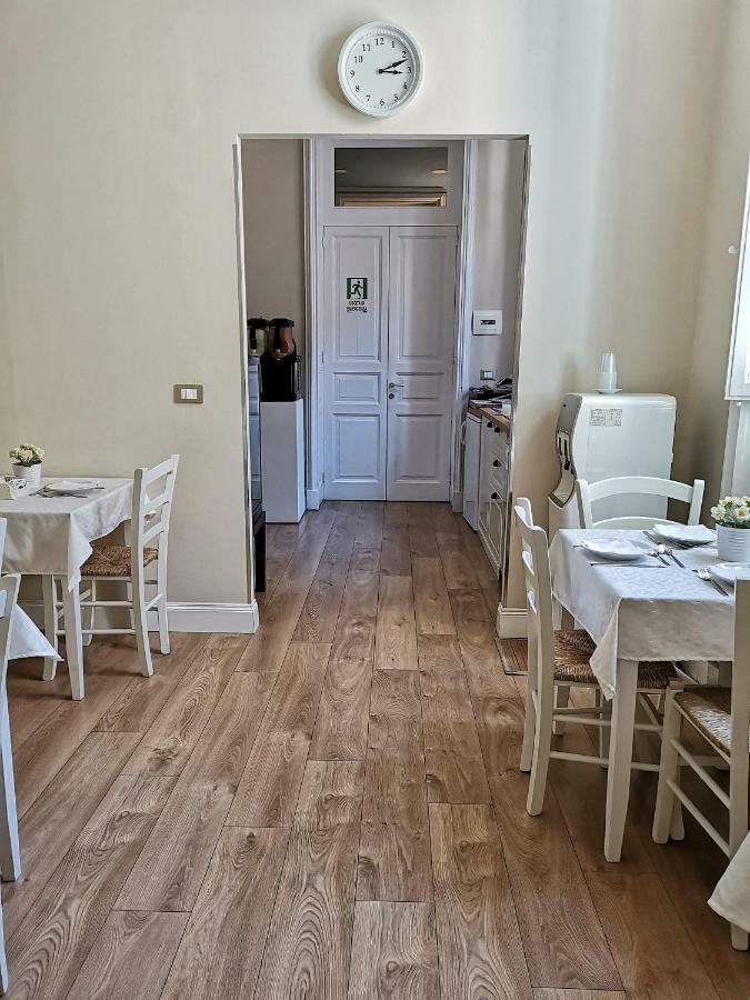 Opera Relais Bed & Breakfast Messina Ngoại thất bức ảnh